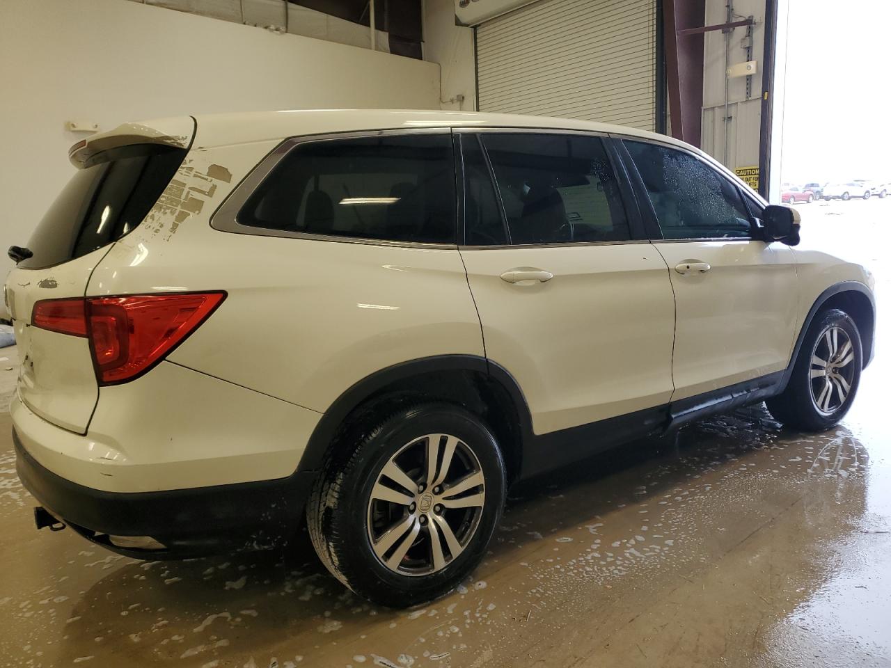 2016 Honda Pilot - Image 3