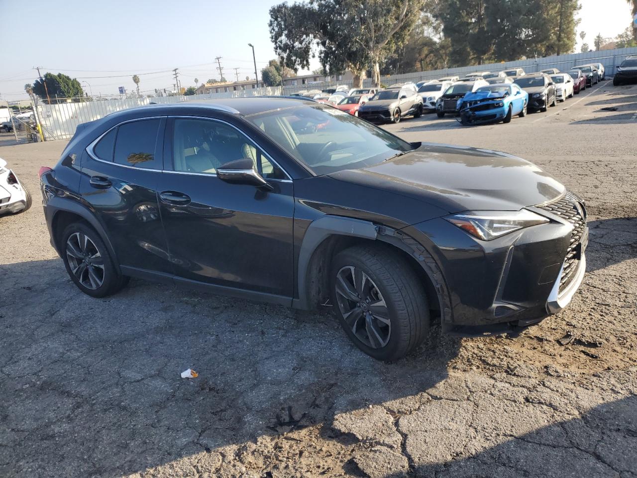 2020 Lexus UX 200 - Image 4