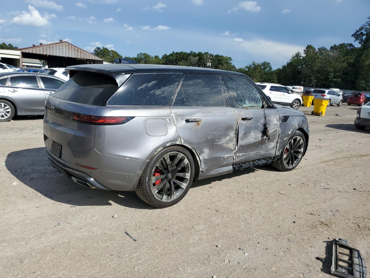 2024 Land Rover Range Rover Sport - Image 5