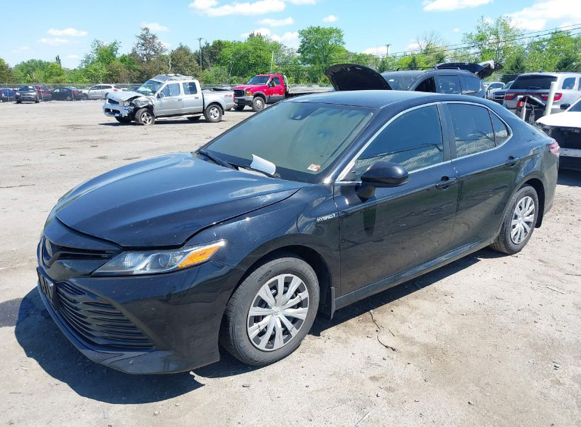 2018 Toyota Camry - Image 3