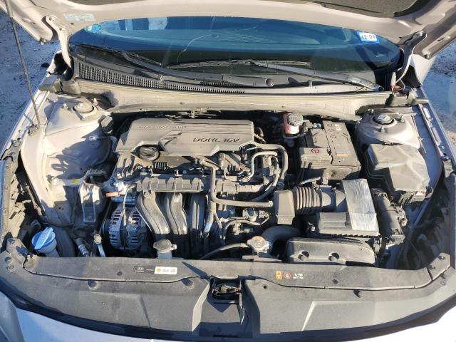 2023 Hyundai Elantra - Image 11