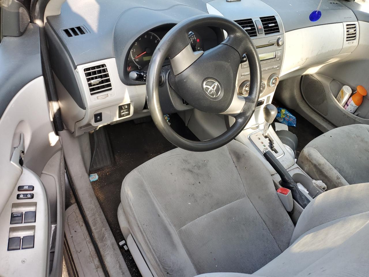2011 Toyota Corolla - Image 8