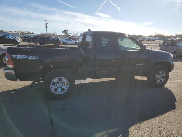 2015 Toyota TACOMA - Image 3