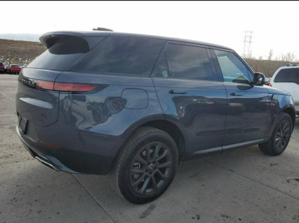 2024 Land Rover Range Rover Sport - Image 5