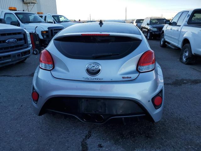 2016 Hyundai Veloster - Image 6