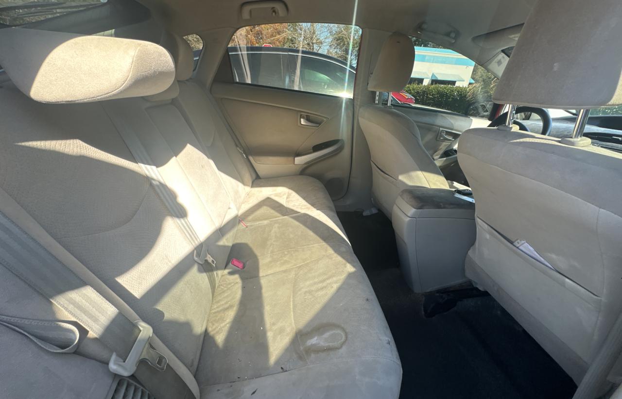 2015 TOYOTA PRIUS - Image 6