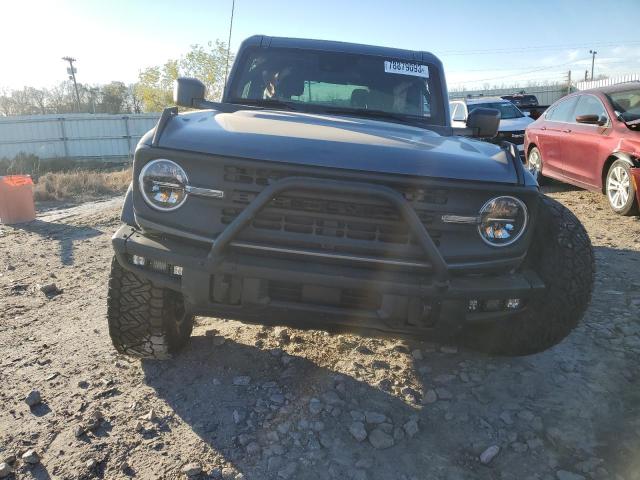 2022 Ford Bronco - Image 5