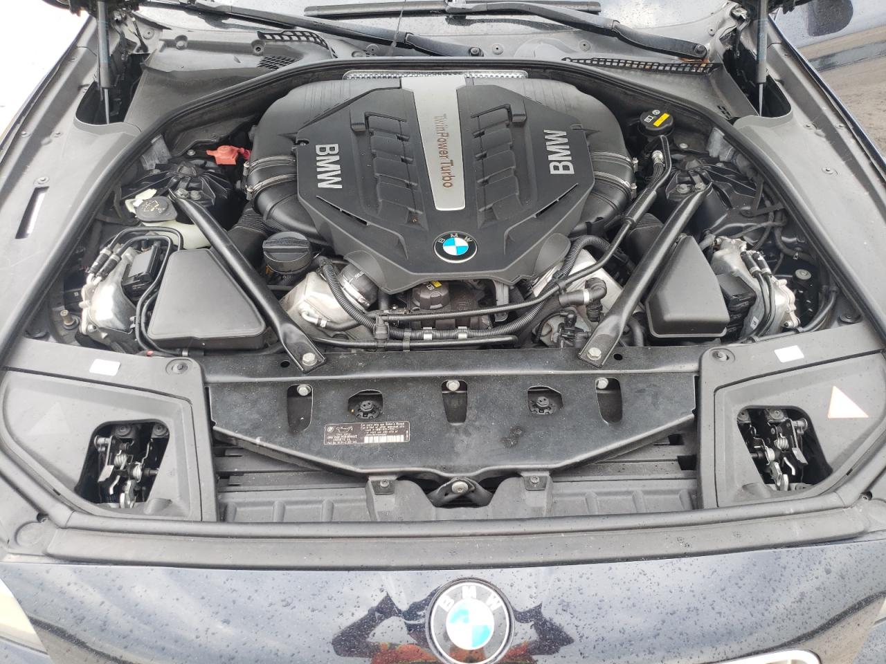 2014 BMW 5 Series - Image 11