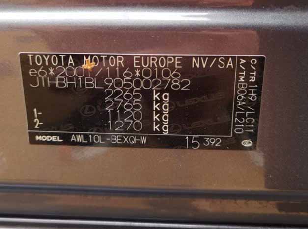 2014 Lexus GS300H - Image 9