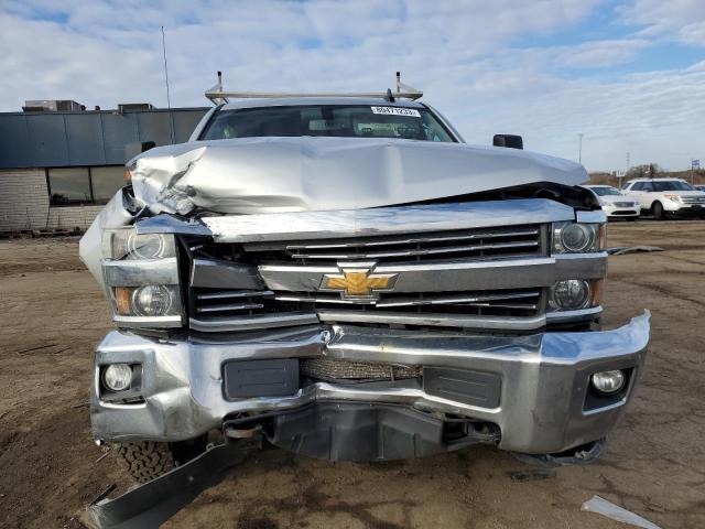 2018 Chevrolet SILVERADO - Image 5
