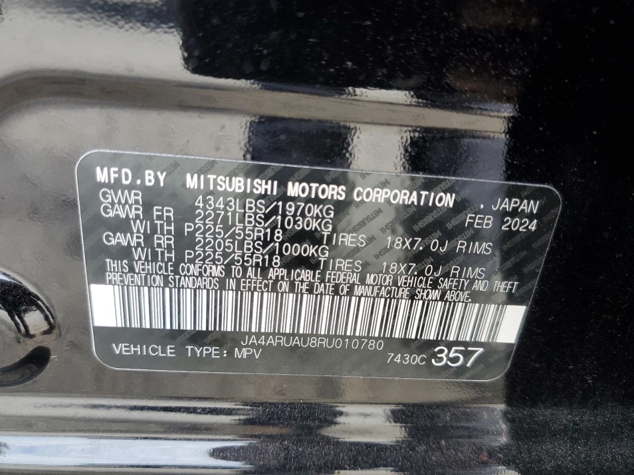 2024 Mitsubishi Outlander - Image 14