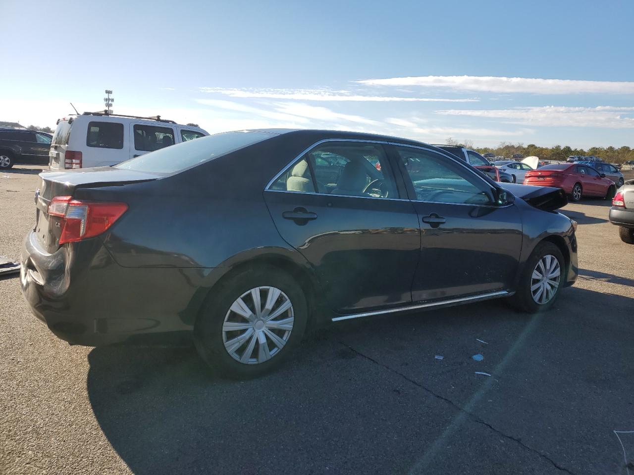 2012 TOYOTA CAMRY - Image 3