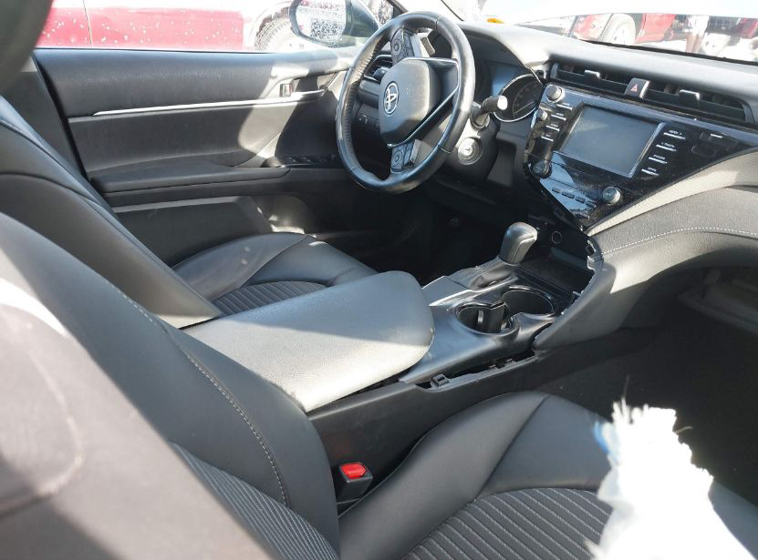2018 Toyota Camry - Image 5
