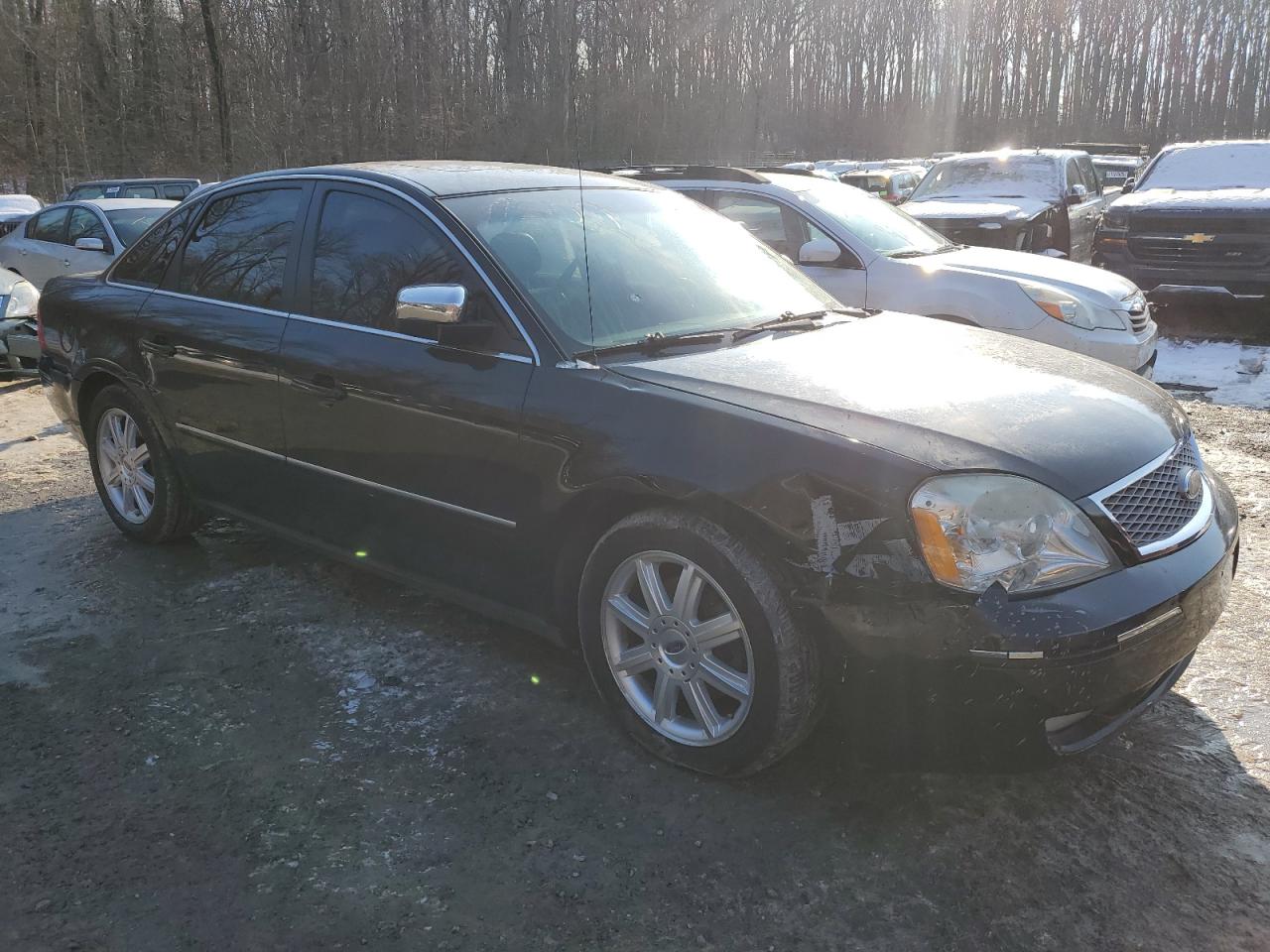 2005 FORD 500 - Image 4