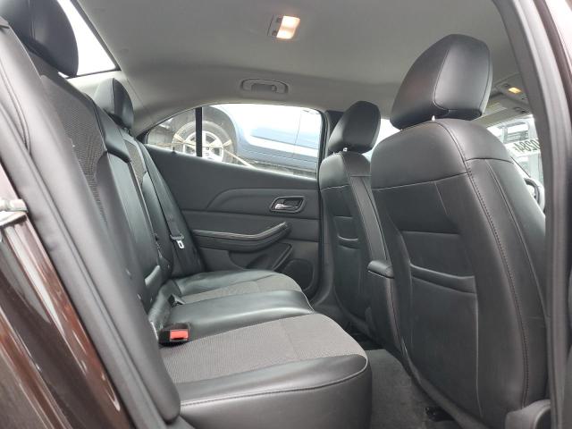 2015 Chevrolet MALIBU - Image 10