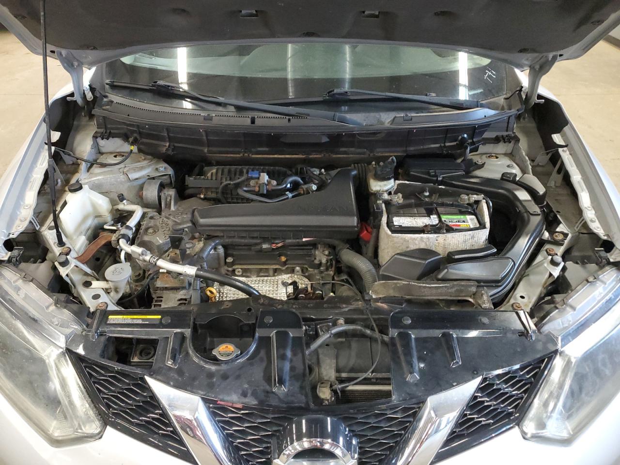 2016 Nissan Rogue - Image 12