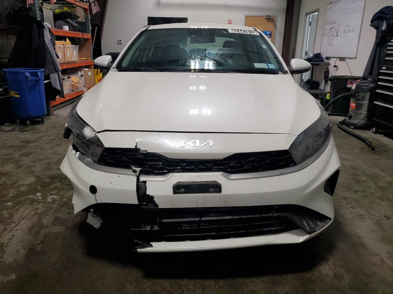 2023 Kia Forte - Image 5