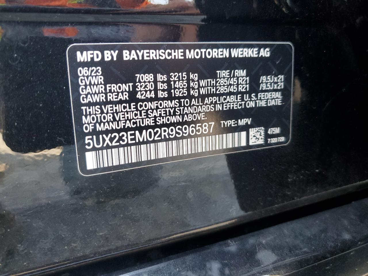 2024 BMW X7 - Image 13