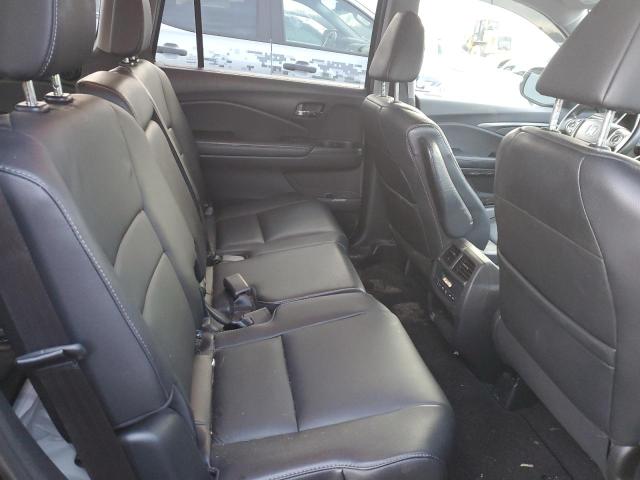 2018 Honda Pilot - Image 11