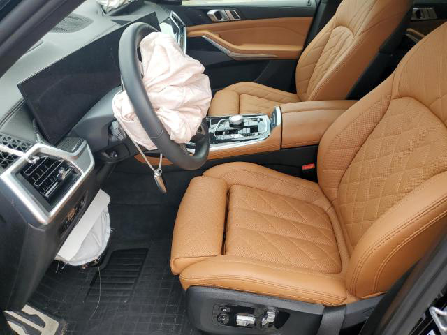 2023 BMW X7 - Image 7