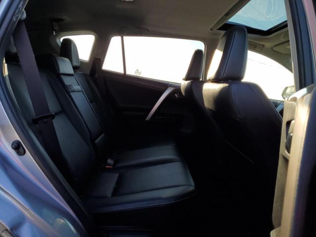 2018 Toyota RAV4 - Image 10