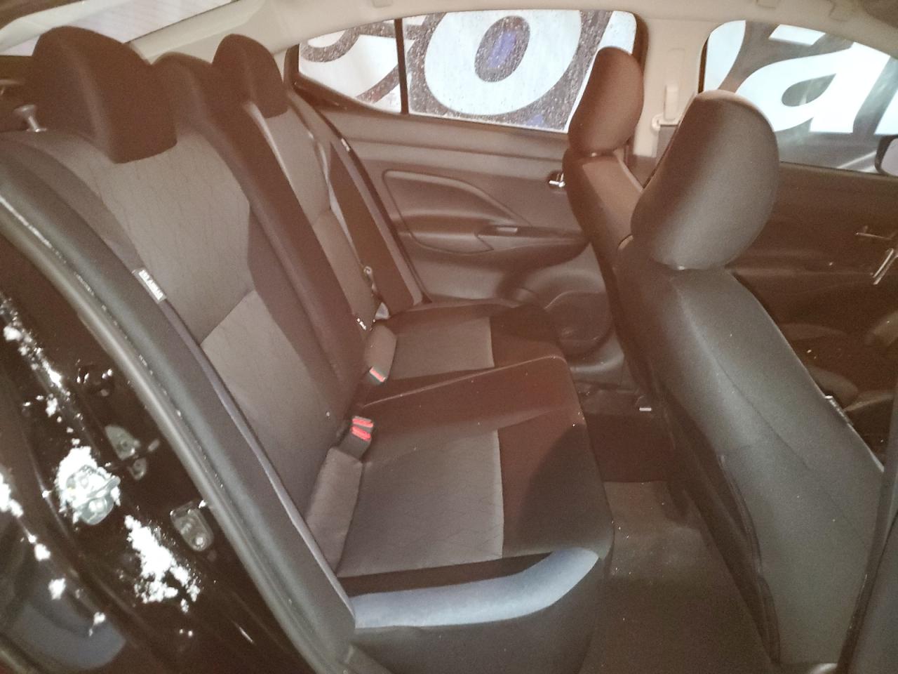 2025 NISSAN VERSA - Image 10