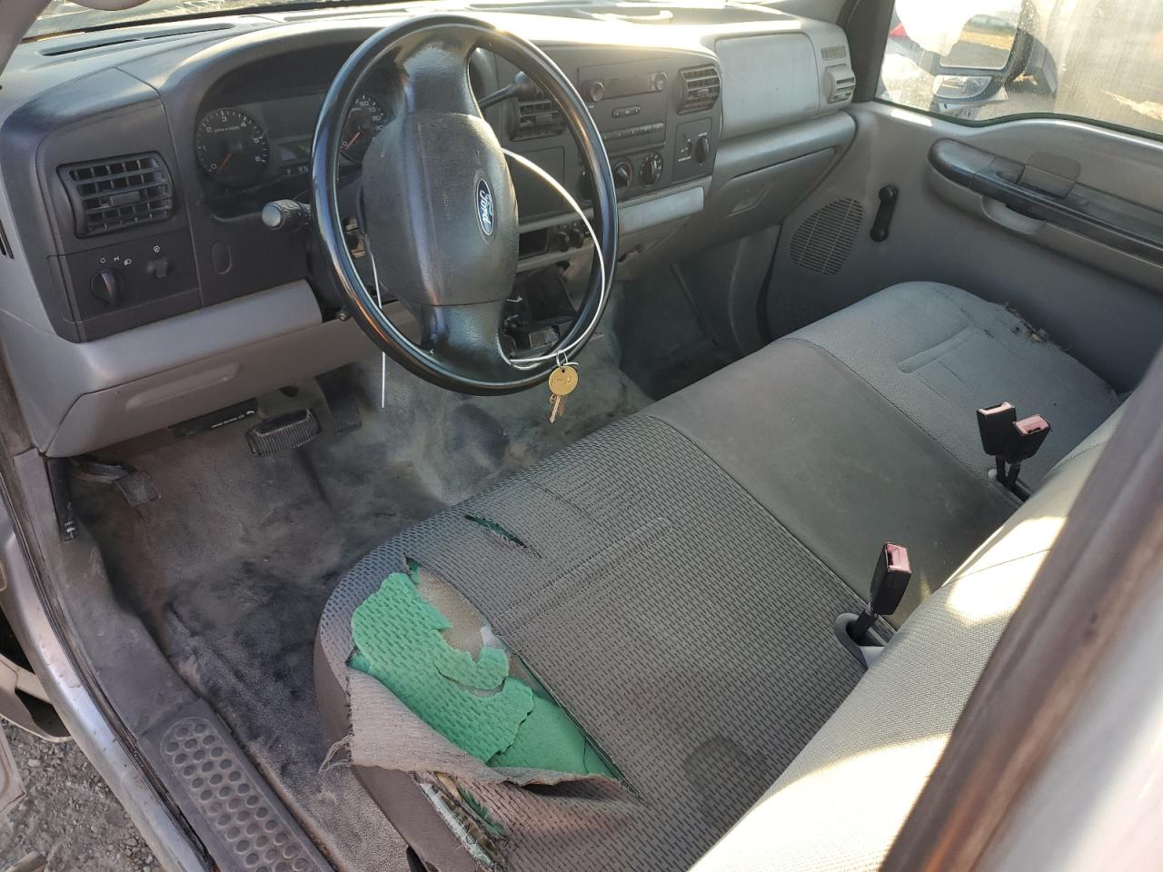 2006 FORD F250 SILVER - Image 8