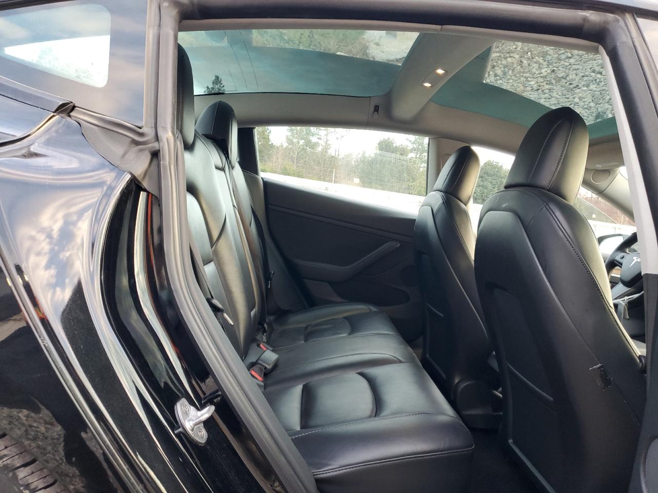 2023 TESLA MODEL 3 - Image 10