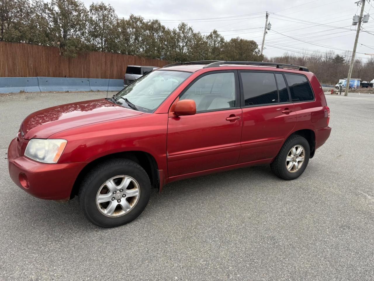 2002 TOYOTA HIGHLANDER - Image 2