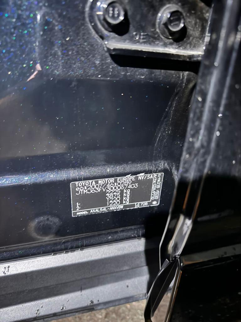 2022 Toyota RAV4 - Image 7