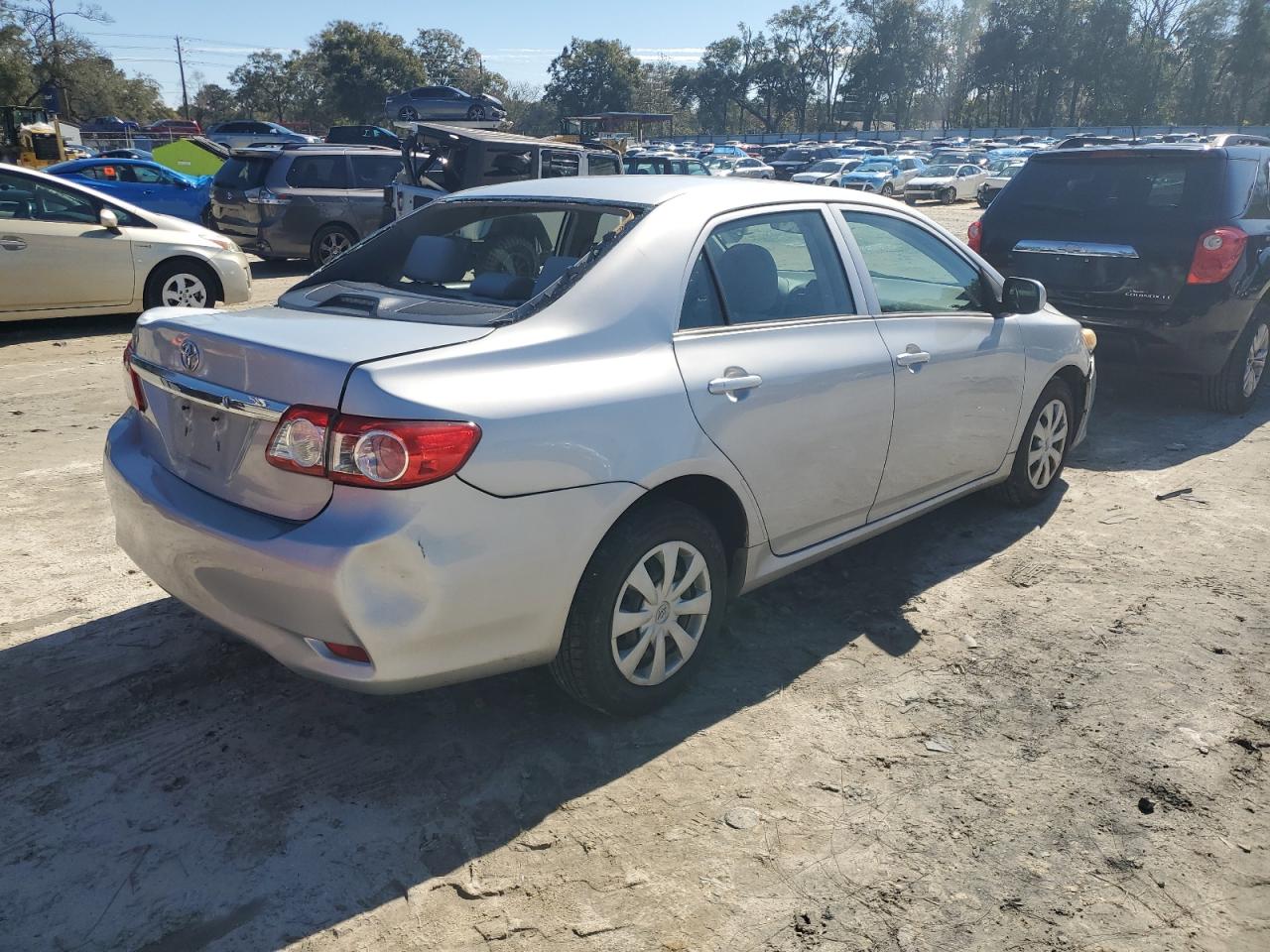 2012 TOYOTA COROLLA SILVER - Image 3