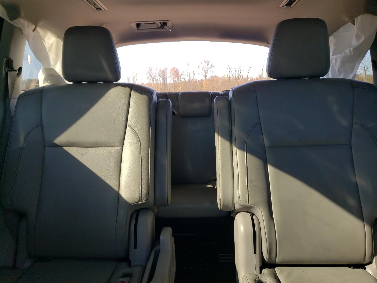 2017 TOYOTA HIGHLANDER GRAY - Image 10
