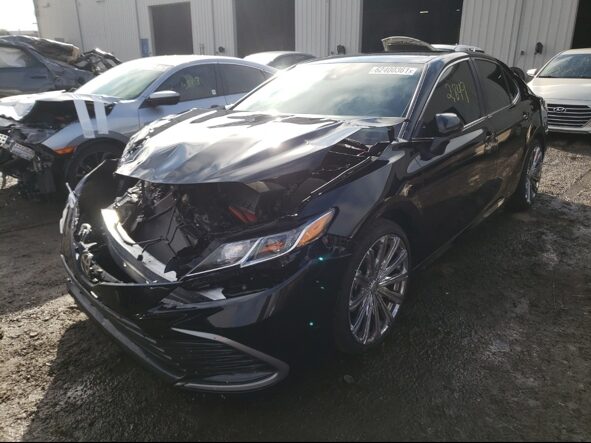 2021 Toyota Camry - Image 2