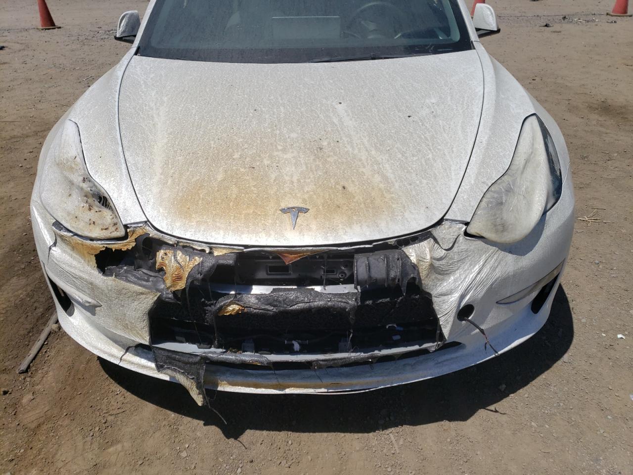 2023 Tesla Model 3 - Image 5