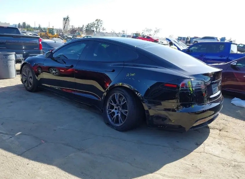 2025 Tesla Model S - Image 3