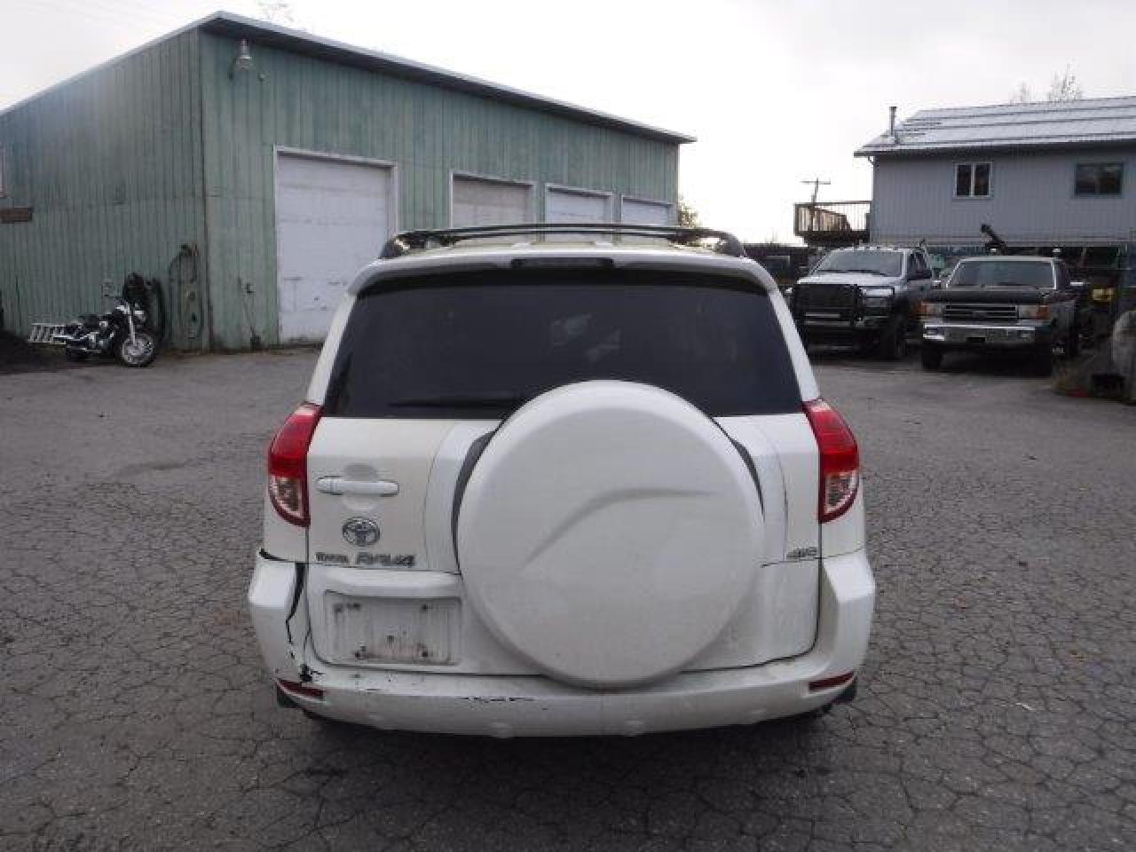 2006 TOYOTA RAV4 - Image 6
