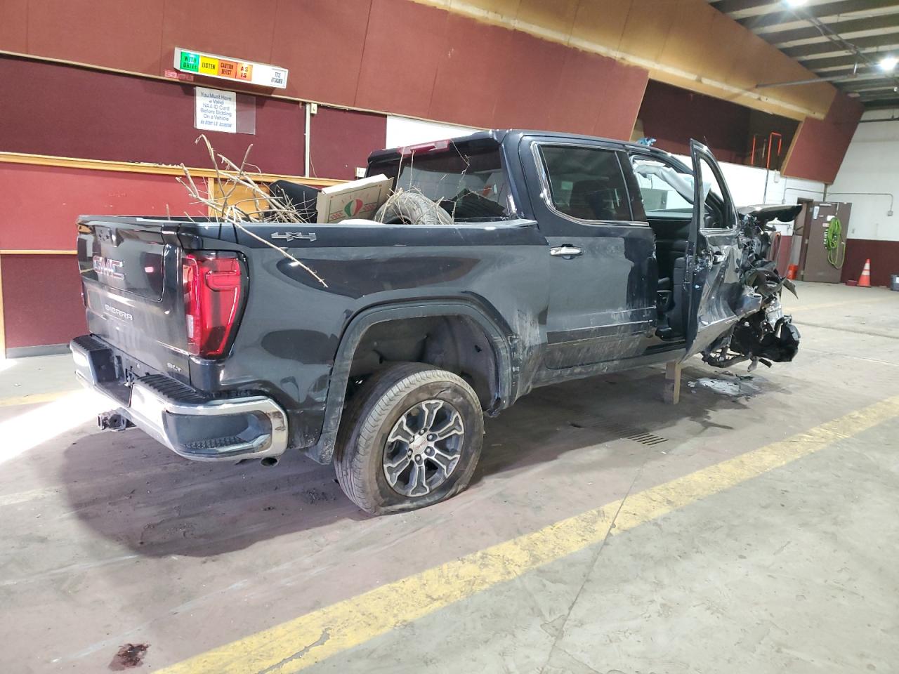 2024 GMC SIERRA - Image 3