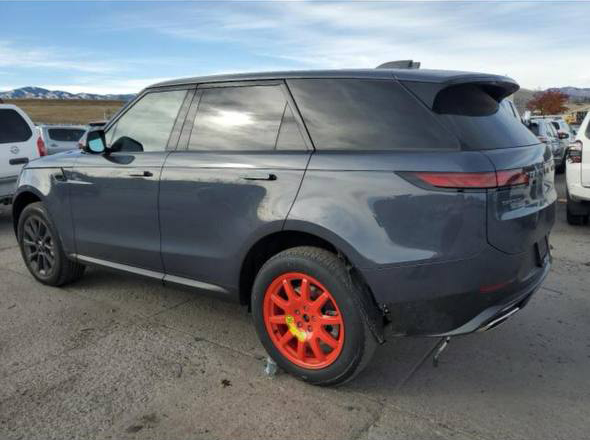 2024 Land Rover Range Rover Sport - Image 4