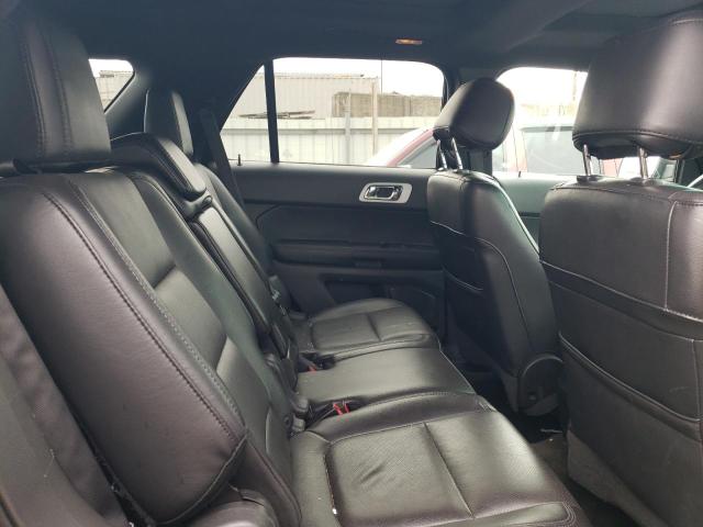 2015 Ford EXPLORER - Image 10