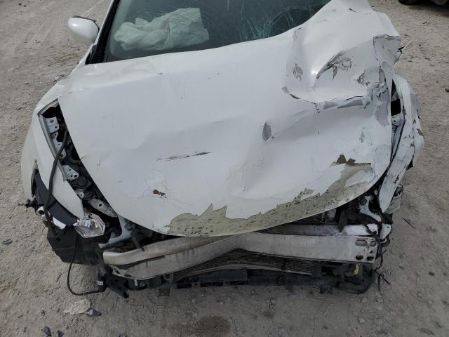 2016 Nissan ALTIMA - Image 11