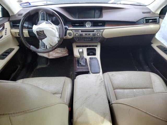 2017 Lexus ES - Image 8