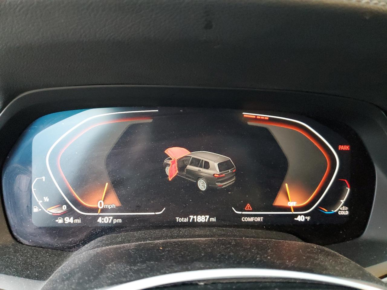 2020 BMW X7 - Image 9