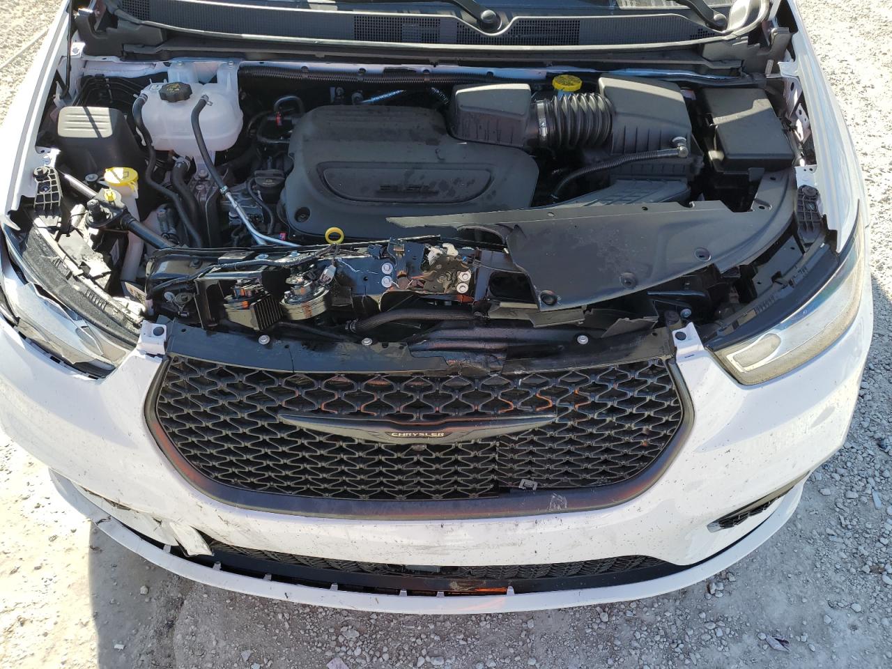 2025 CHRYSLER PACIFICA - Image 12