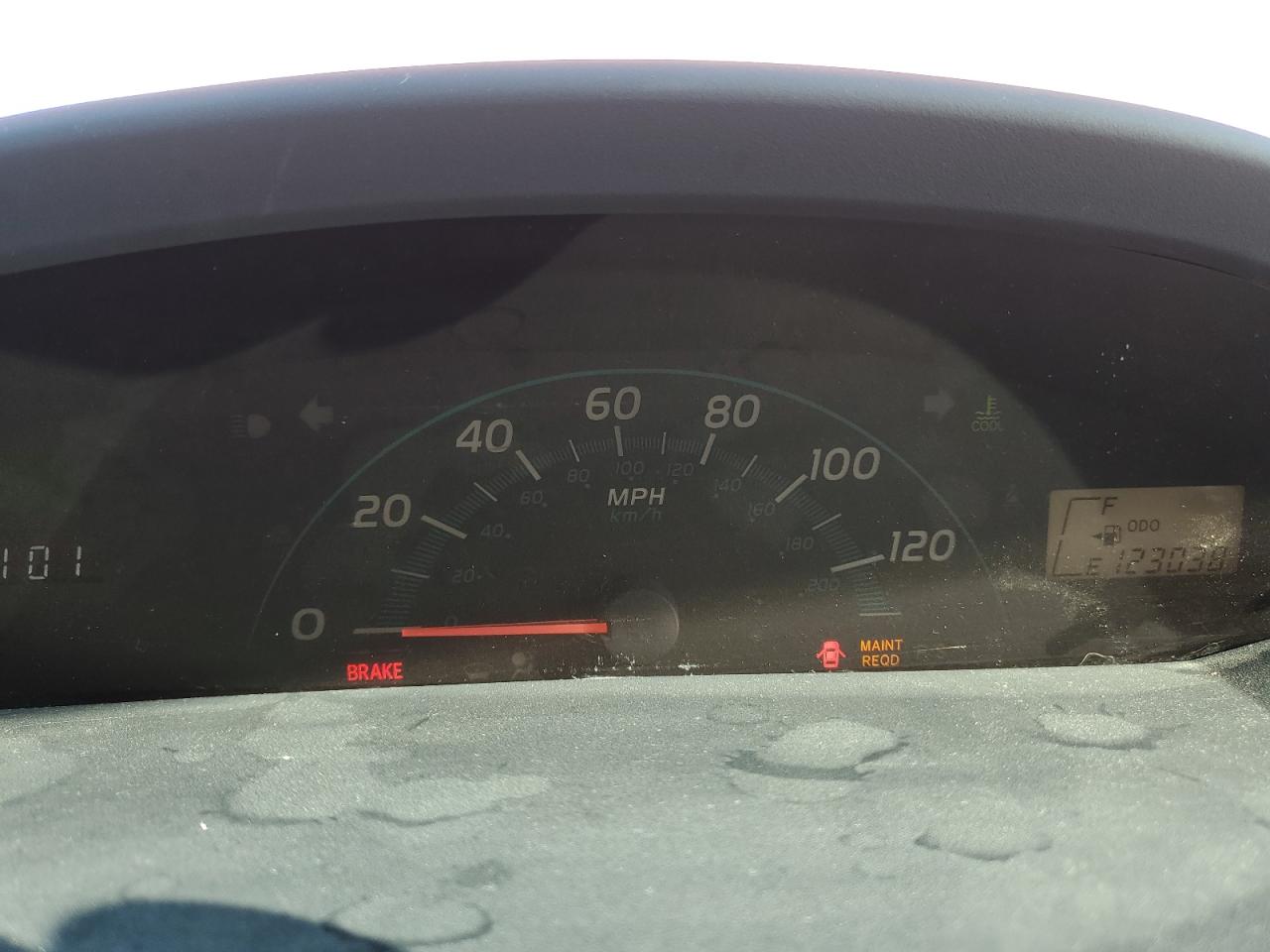 2007 TOYOTA YARIS RED - Image 9