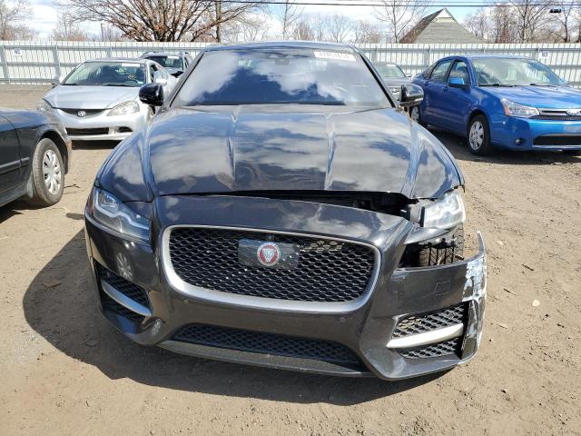 2016 Jaguar XF - Image 5