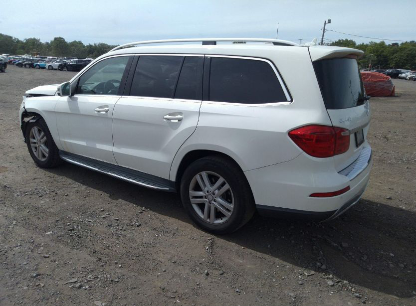 2013 Mercedes-Benz GL 450 - Image 3