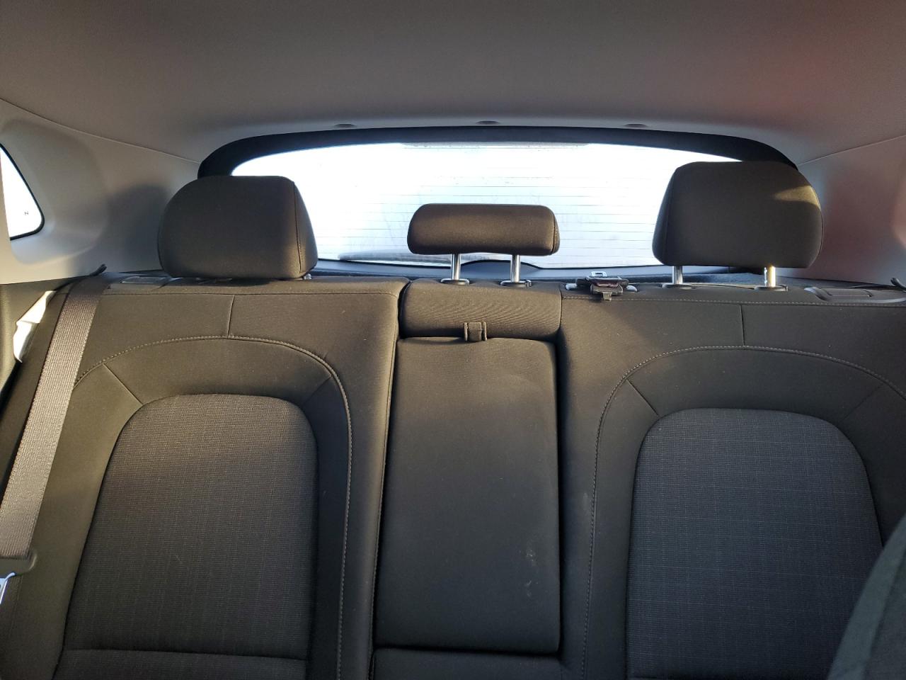 2022 HYUNDAI KONA - Image 10