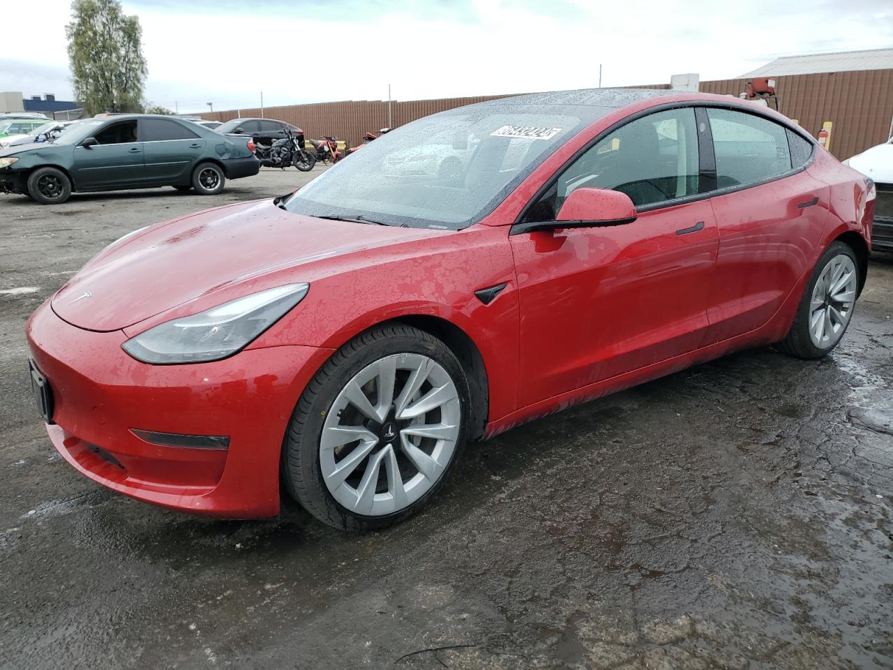 TESLA MODEL 3