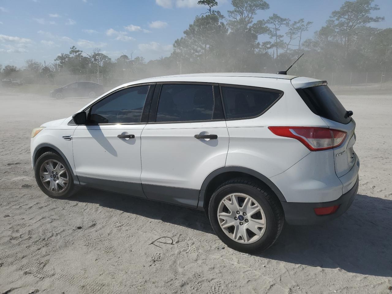 2015 FORD ESCAPE - Image 2