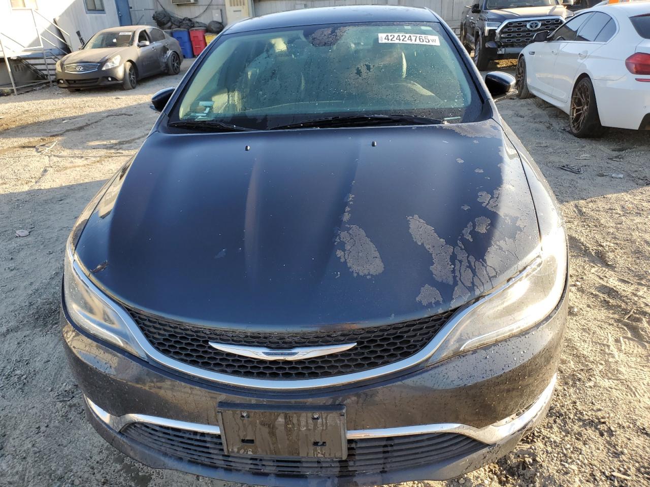 2017 Chrysler 200 - Image 5